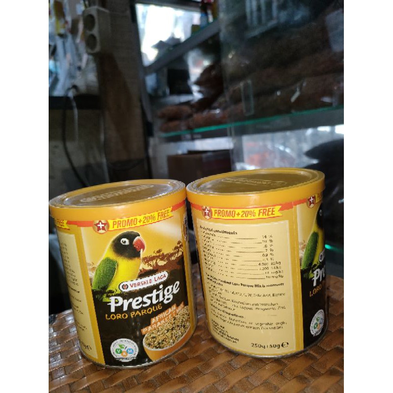 prestige lb/ pakan lovebird