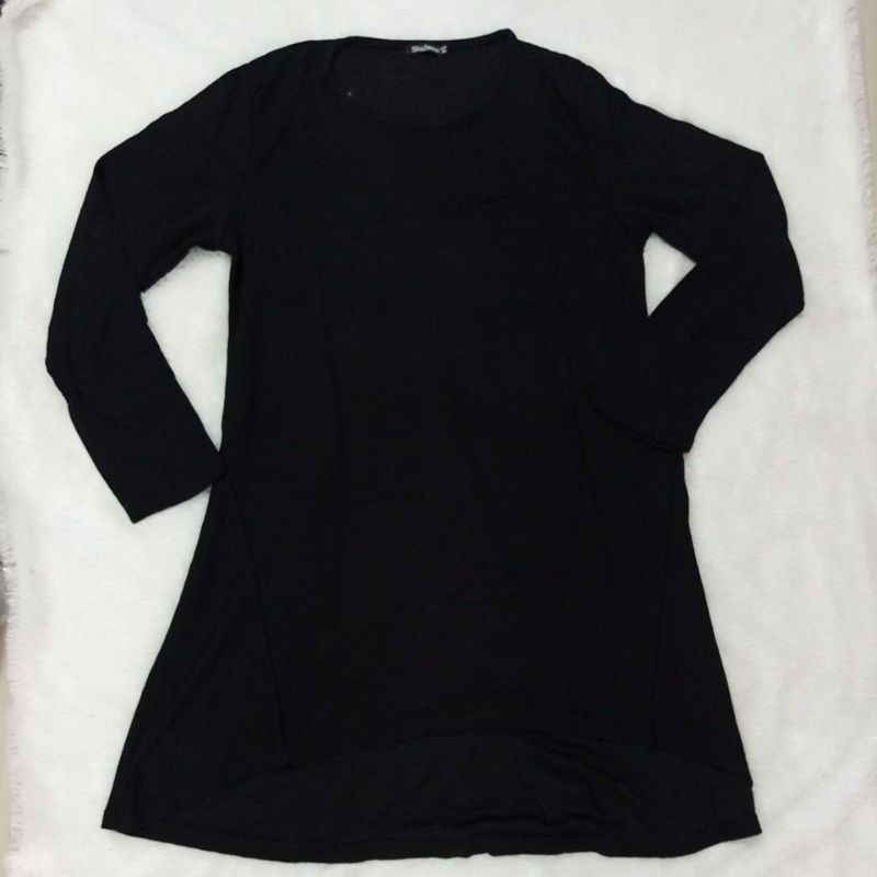 Long tunik hitam garis SHAFEENA