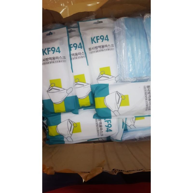 MASKER MEDIS EVO KF94 EARLOOP 4 PLY isi 10 pcs