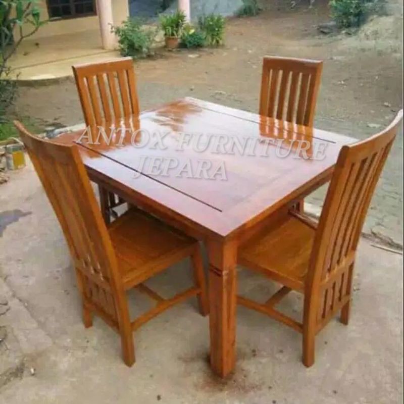 meja makan kayu jati mebel Jepara kursi makan balero mebel Jepara