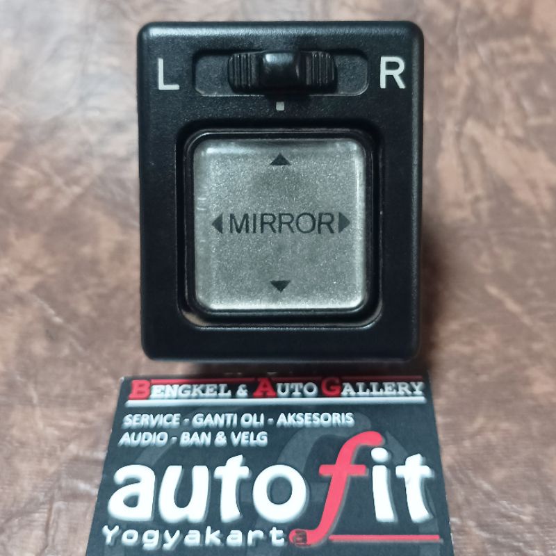 Switch Electric Mirror / Tombol Spion Original Daihatsu Charade Classy