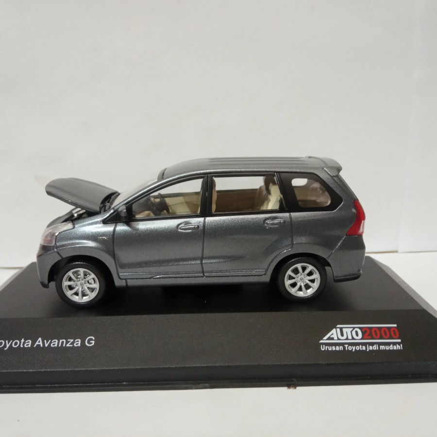 diecast miniatur mobil avanza G dark greey mobil mainan auto 2000 murah