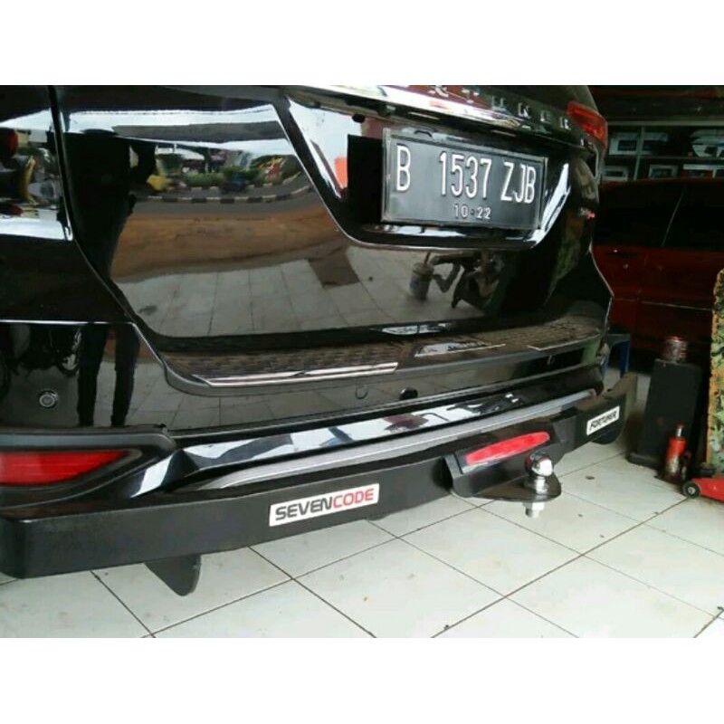 Towing Toyota Fortuner vrz