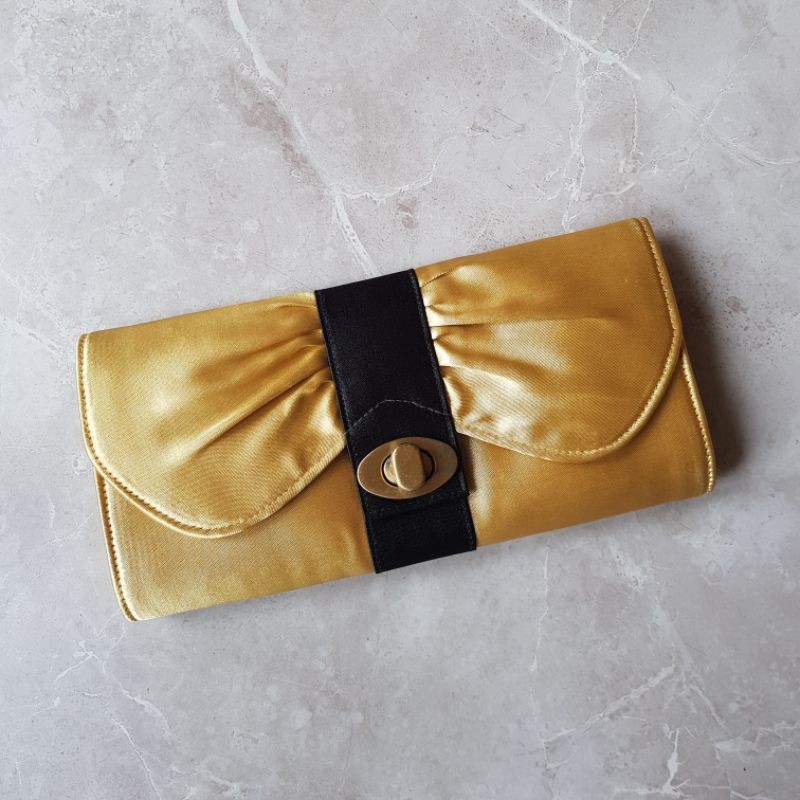 Clutch Pesta Gold / Tas pesta