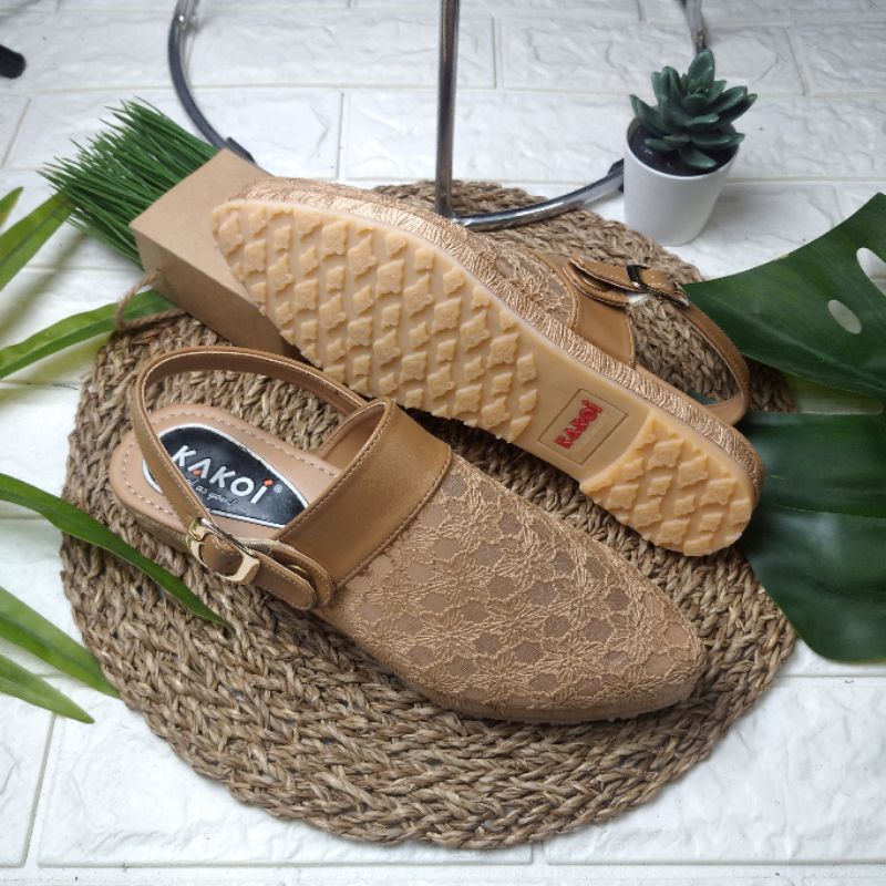 Kakoi Damma Sepatu Sandal wanita Haji dan Umroh Big Size Empuk Ringan Nyaman anti slip