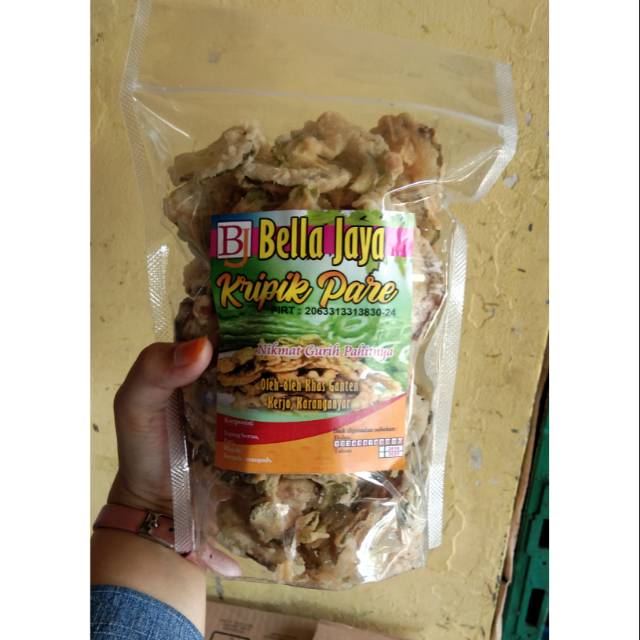 

KERIPIK PARE BELLA JAYA. OLEH OLEH KHAS KARANGANYAR