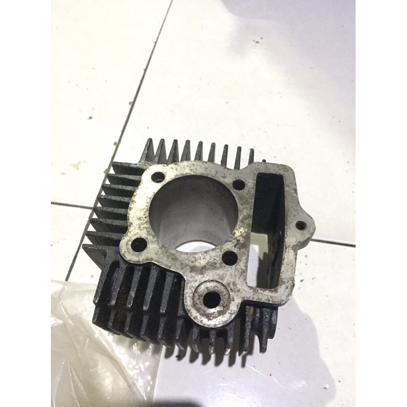 Buring Blok Grand 108cm Pnp Grand Supra