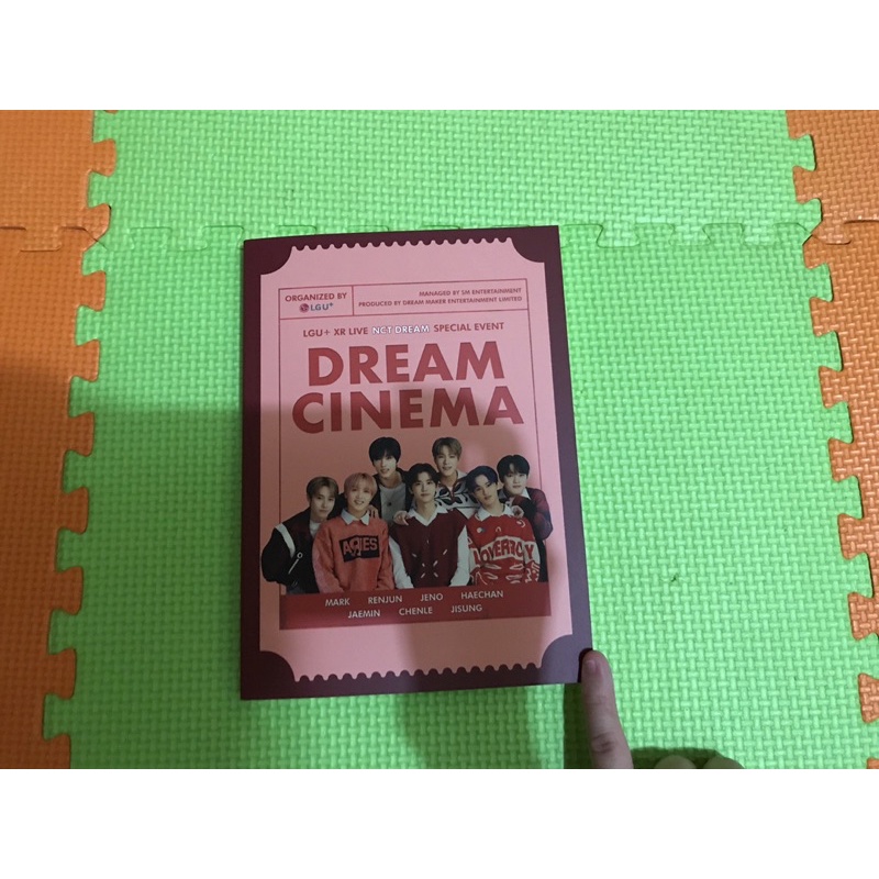 [sharing] nct dream cinema postcard book