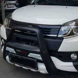 Tanduk Bumper Depan Toyota Rush TRD LED