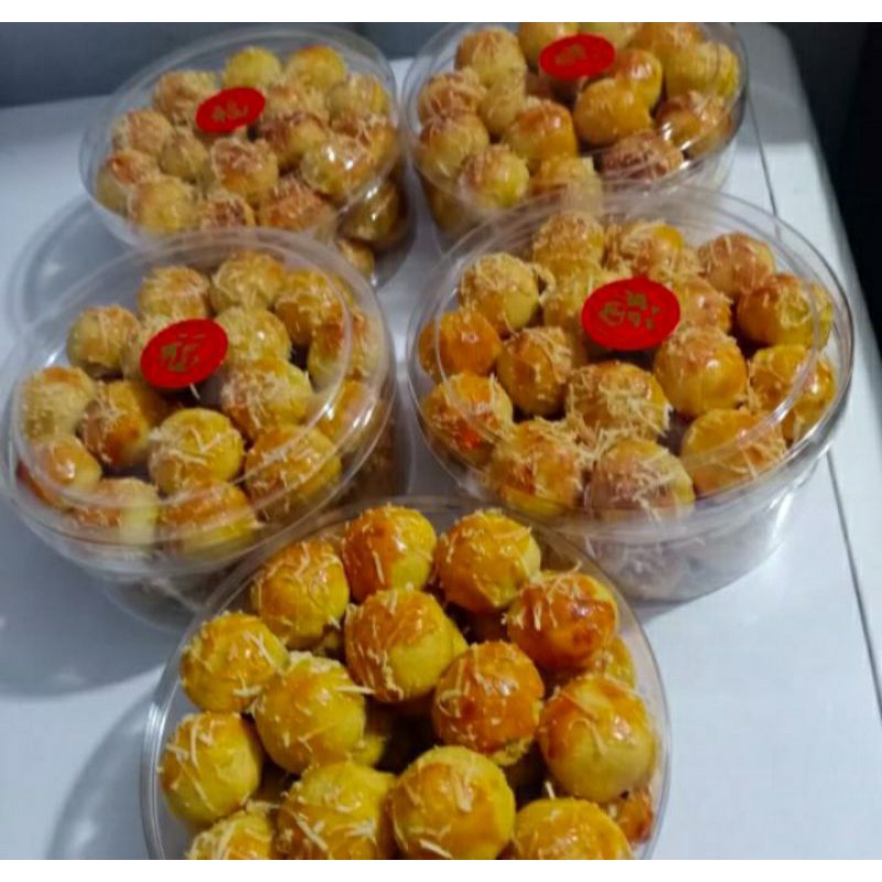 

KUE NASTAR KEJU WISMAN