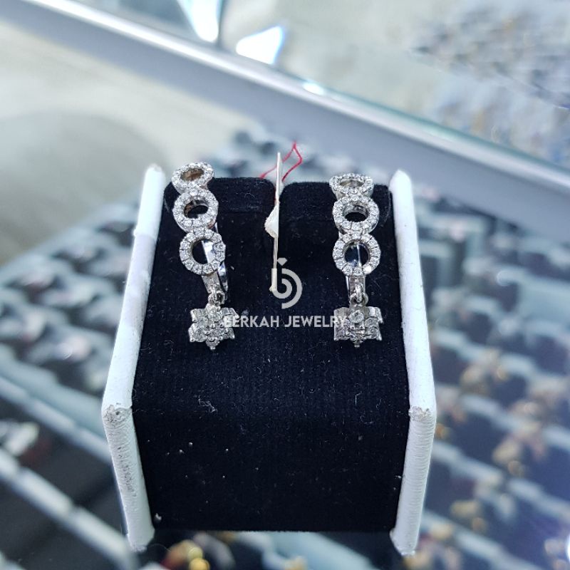 Anting giwang emas putih 40% berlian asli 0,75 ct natural diamond