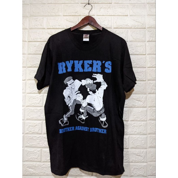 KAOS MUSIK RYKERS BUILT UP