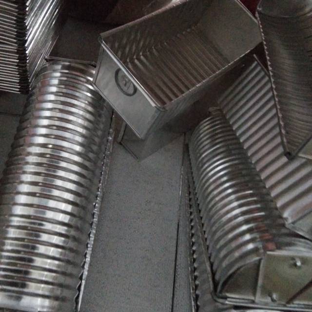 Cetakan bolu panggang