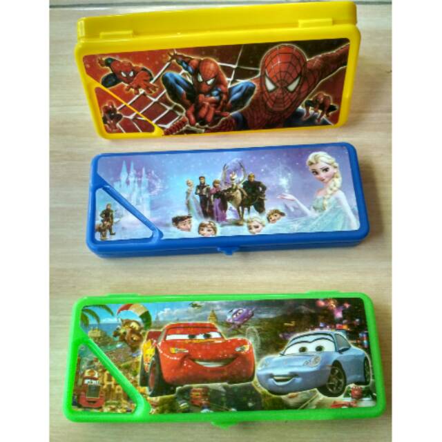 

Tempat pensil plastik karakter Frozen , Spiderman , Cars / kotak pensil karakter murah