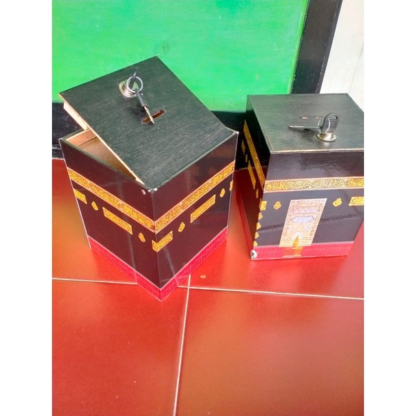 celengan kabah + kunci