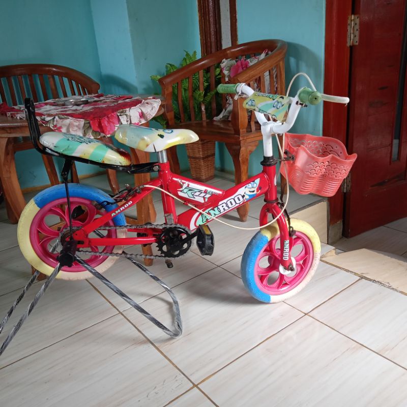 Sepeda Mini Anak Perempuan Ukuran 12" Bekas  [ BISA COD ]