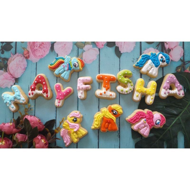 

Cookies Huruf Besar & Angka - Kukis huruf angka