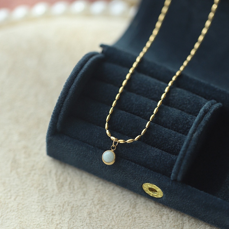 Kalung Rantai Liontin Batu Giok Hetian Alami Bentuk Bulat Warna Emas Untuk Wanita