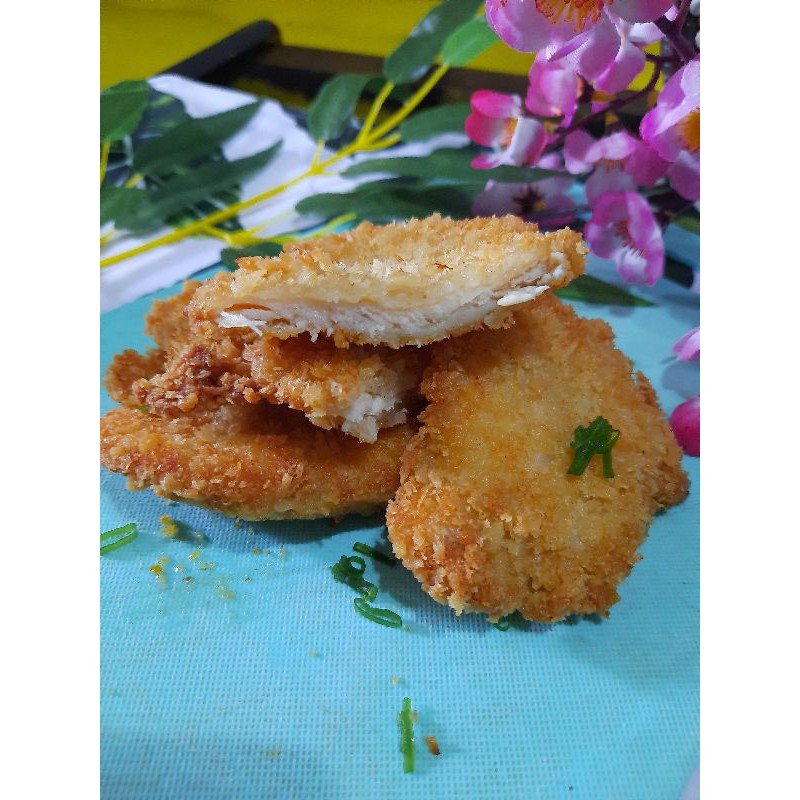 

CHICKEN KATSU