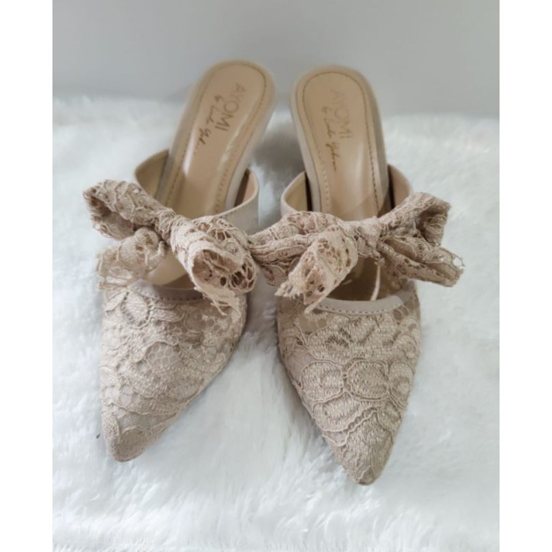 AYOMI shoes secondhand