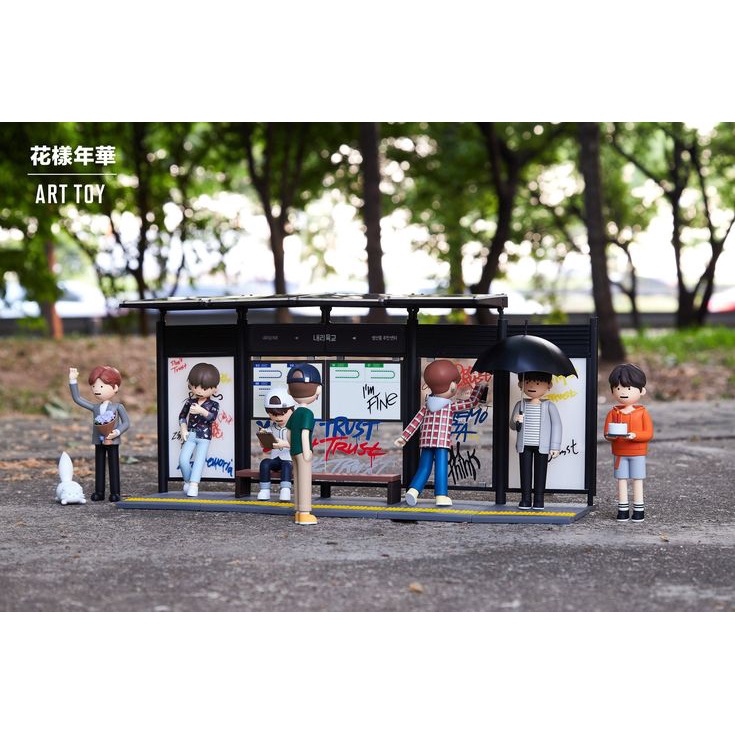 BTS Art Toys / Box BTS Art Toys / Rak Akrilik BTS Art Toys Isi 1