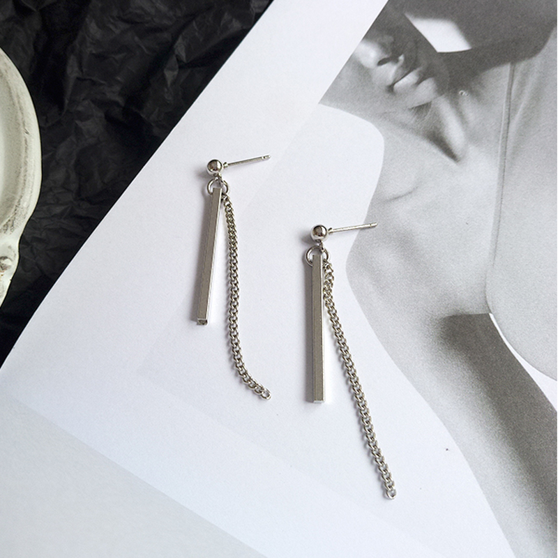 Papaozhu Anting Tusuk Motif Garis Rantai Rumbai Silver Minimalis Untuk Wanita Perempuan