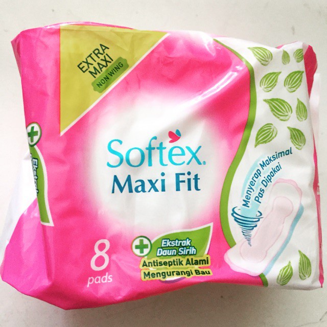 SOFTEX MAX FIT DAUN SIRIH 8S 23CM