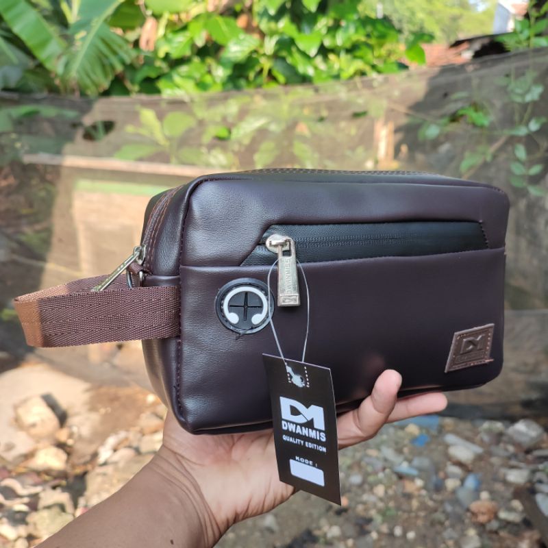 Hand Bag Pria Original DM30 | Dompet Tangan Kulit Sintetis Spesial Coklat | Coluth Best Model 2023