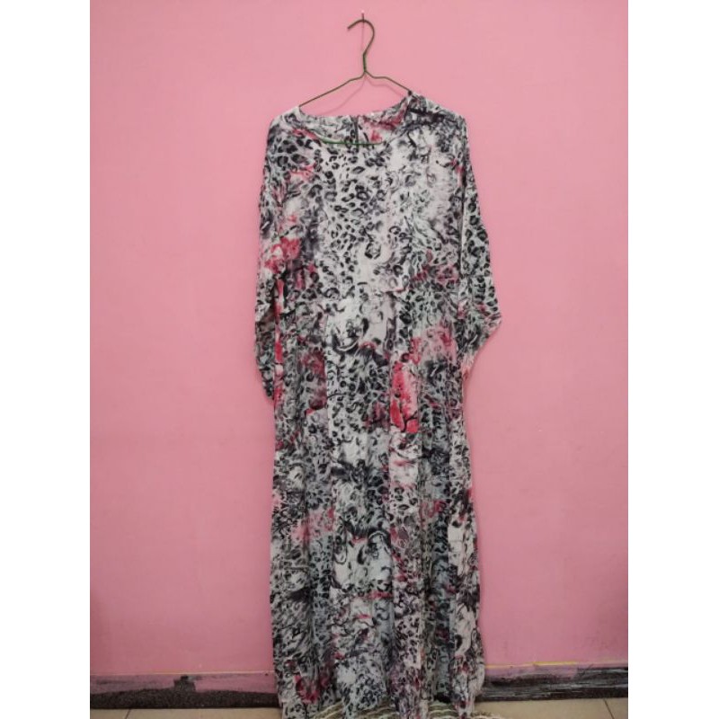 Gamis motif Macan