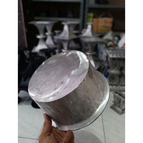 PANCI/TUTUP SPEAKER MIDLE 8 INCH BAHAN COR ALMUNIUM