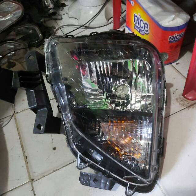 Headlamp lampu depan mitsubishi xpander