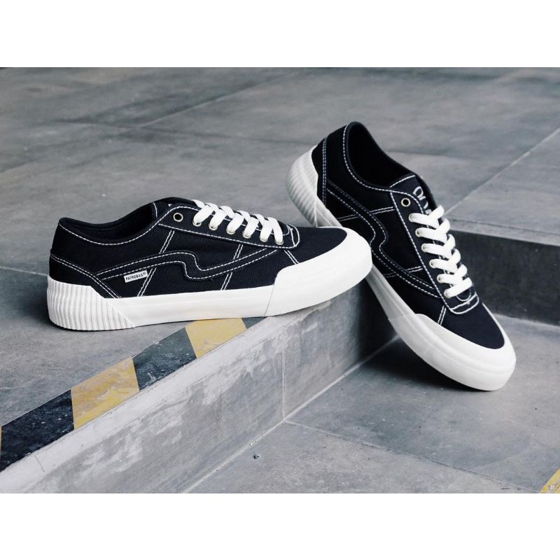Patrobas Equip Low Black