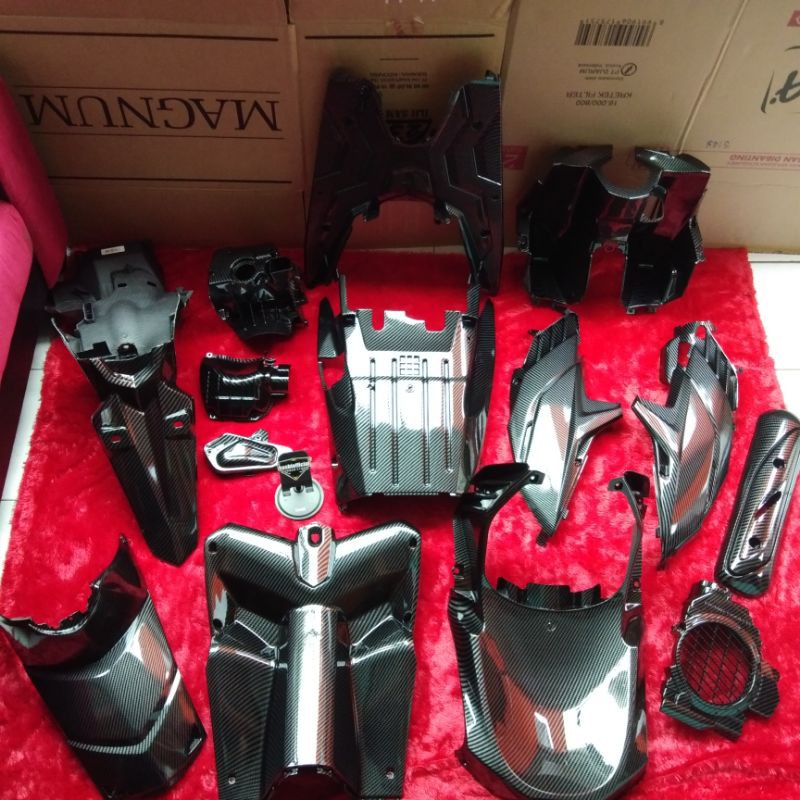 COVER FULL BODY KASAR DAN LEKSIL KONTAK ATAS VARIO TECHNO 110 KARBU LAMA FULL CARBON