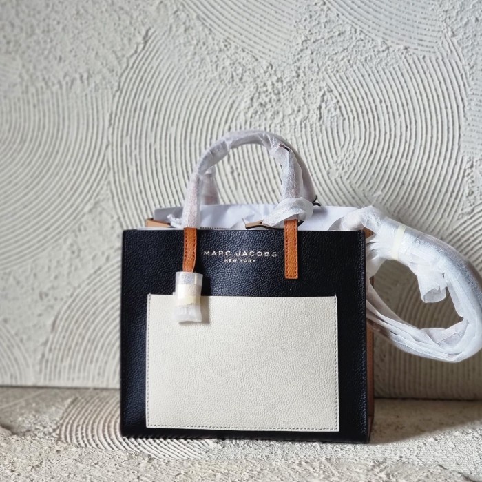 Marc Jacobs Mini Grind Colorblocked Tote Bag Smoked Almond