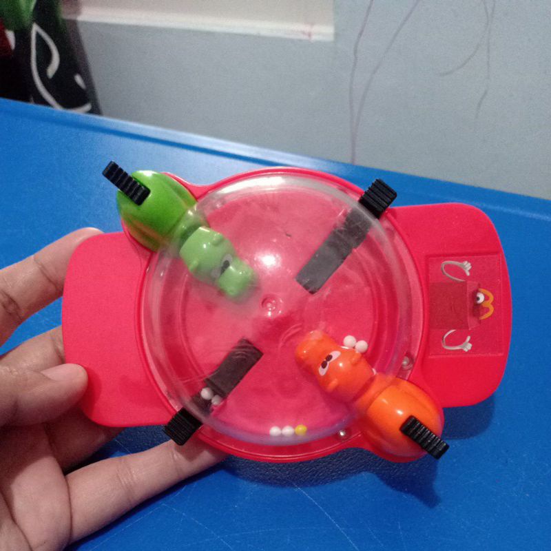 Preloved mainan dino