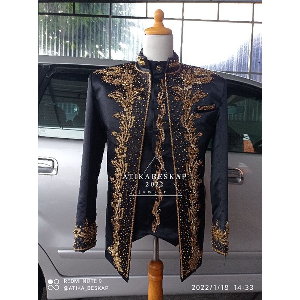 Beskap Akad // Beskap Basofi // Beskap Asraf // Beskap Akad