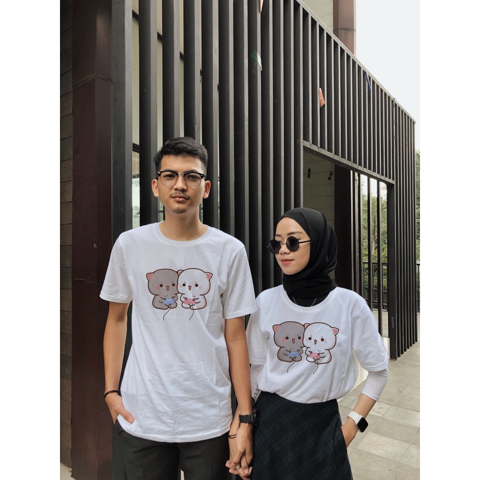 MYSTIQUE.ID-BAJU KAOS COUPLE STIKER KUCING T-SHIRT LUCU DAN AESTHETIC