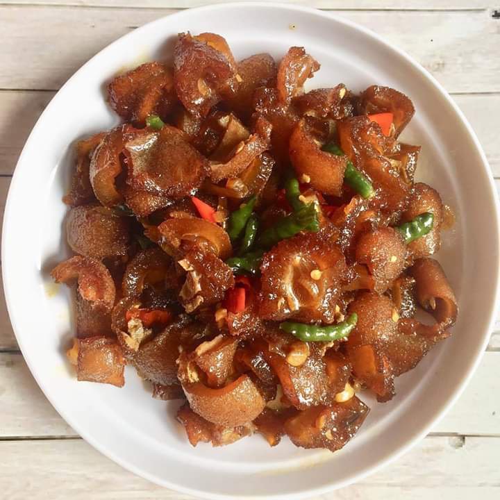 

Oseng Kikil Pedas Manis