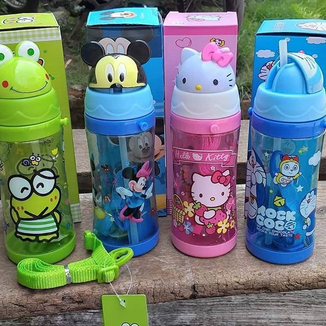 Botol Minum Anak Sekolah Motif Lucu Karakter Imut  Botol Minum Anak Motif Kartun Lucu 450 ml Botol Minum Anak bertali Botol Minum Anak Sedotan Lucu Botol Minum Anak Kartun Lucu