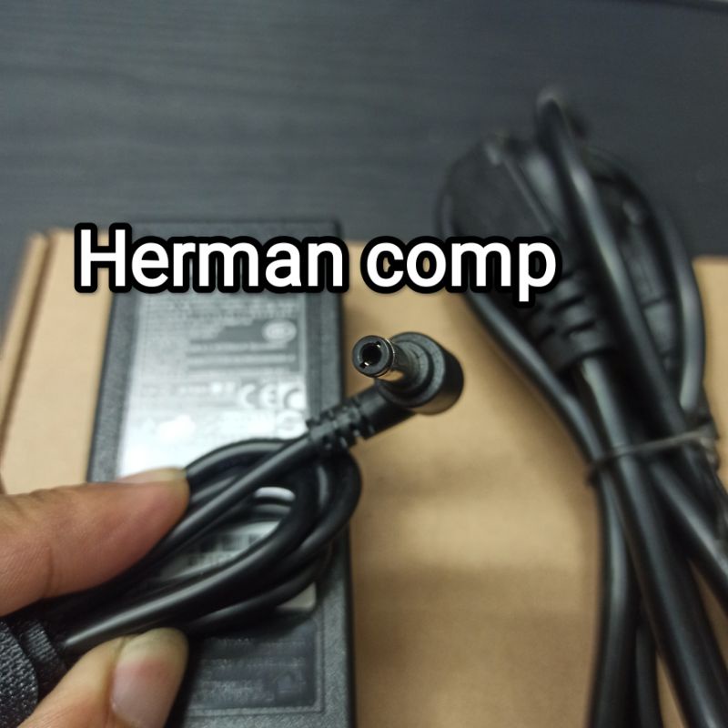 Original Adaptor/Charger Toshiba Portege R700 R830 R835 R930 R935 Series