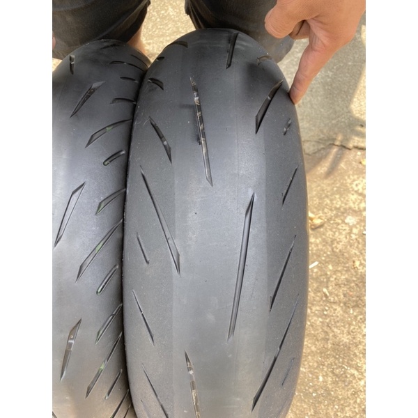 battlax s22 ukuran 160/60-17