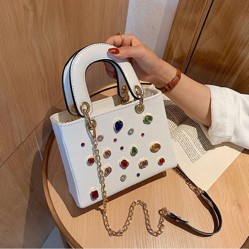 Tas petak - tas kotak - tas mini - tas rantai - tas tenteng - tas selempang