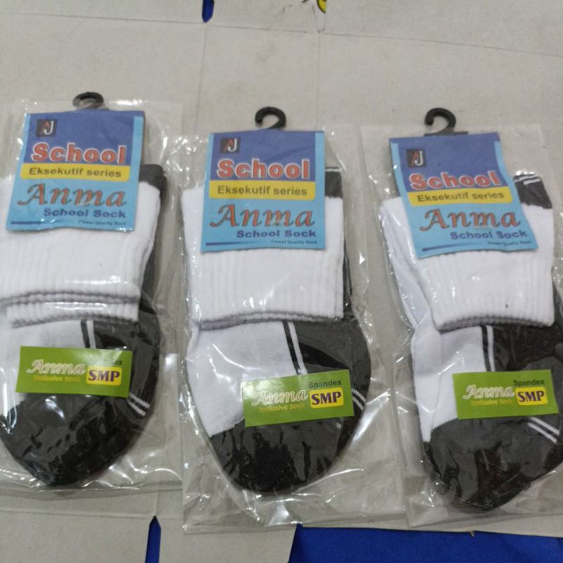 Kaus Kaki/ Kasut Sekolah SMP/SLTA putih bawah hitam Pendek