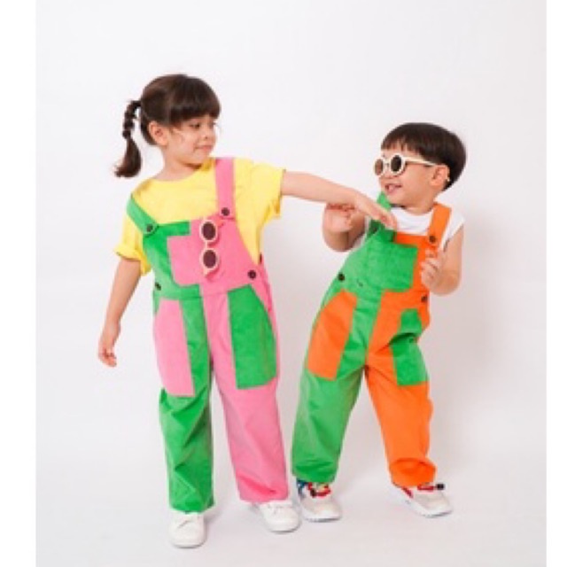 Colourfull 90’s long overalls Cameelbaby