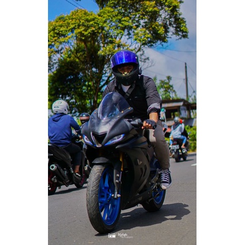tameng r15 v3 model r6
