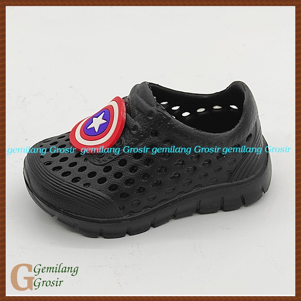 Sepatu Sendal Anak Size 19 - 20 Model Sendal Slop Hitam Karakter Usia 6 - 12 Bulan Bahan Karet Ringan