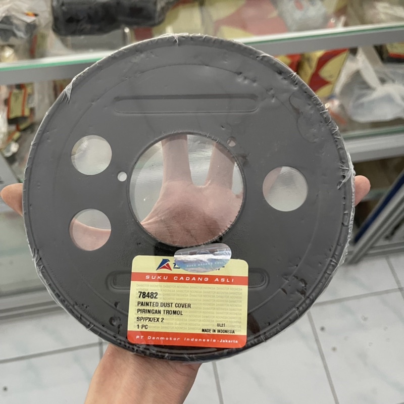 tutup tromol belakang Vespa px danmotor