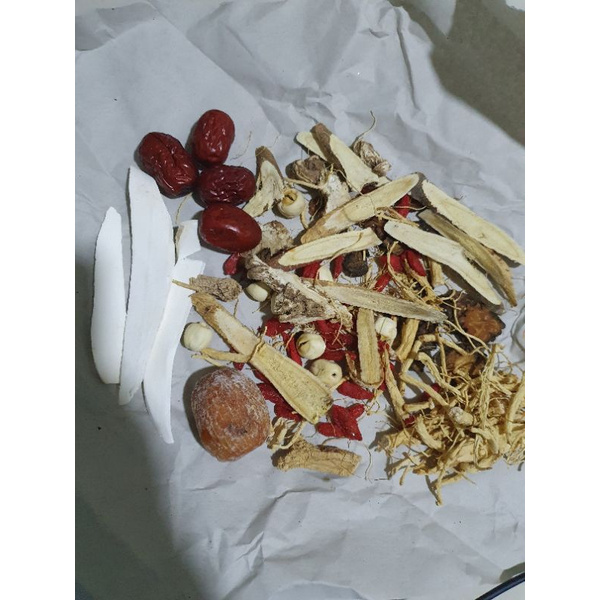 

Sup Tim Ayam Herbal (Koki Kue/ Tim Kue)