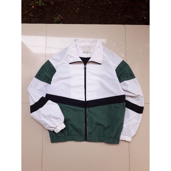 JAKET VINTAGE SECOND ATTENTION