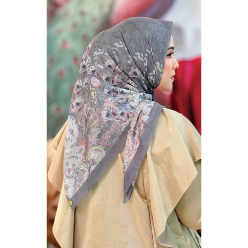 Buttonscarves Ederra Shadow Satin Preloved